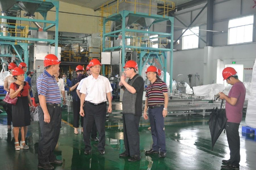 8月23號張總接待玉林市市委常委、統戰部部長鐘文一行