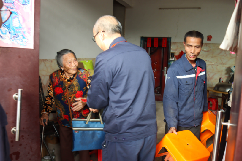 慰問傳黨情 關懷暖人心——廣西銀億公司黨委領導開展春節前夕慰問活動